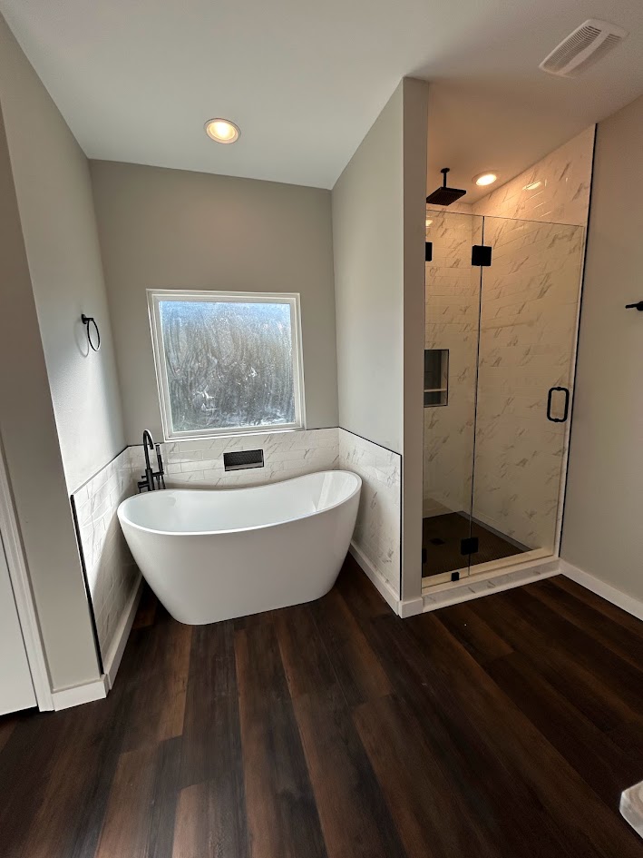 Kings Lake Plan Garden Tub