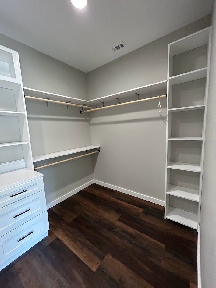 Kings Lake Plan Master Closet